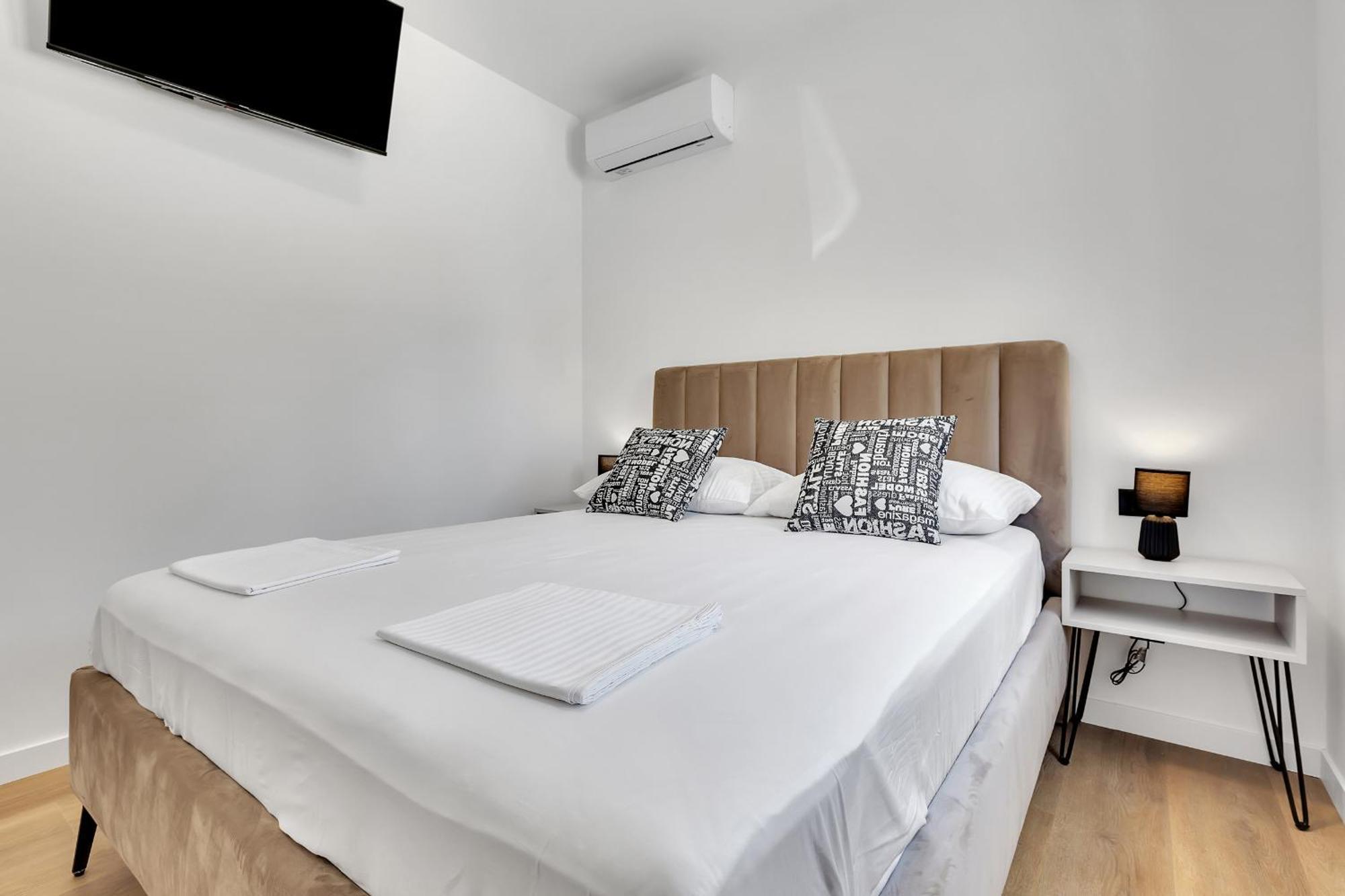 Villa Lito - Only 50M From Sea! - Makarska Exklusiv Брела Екстериор снимка