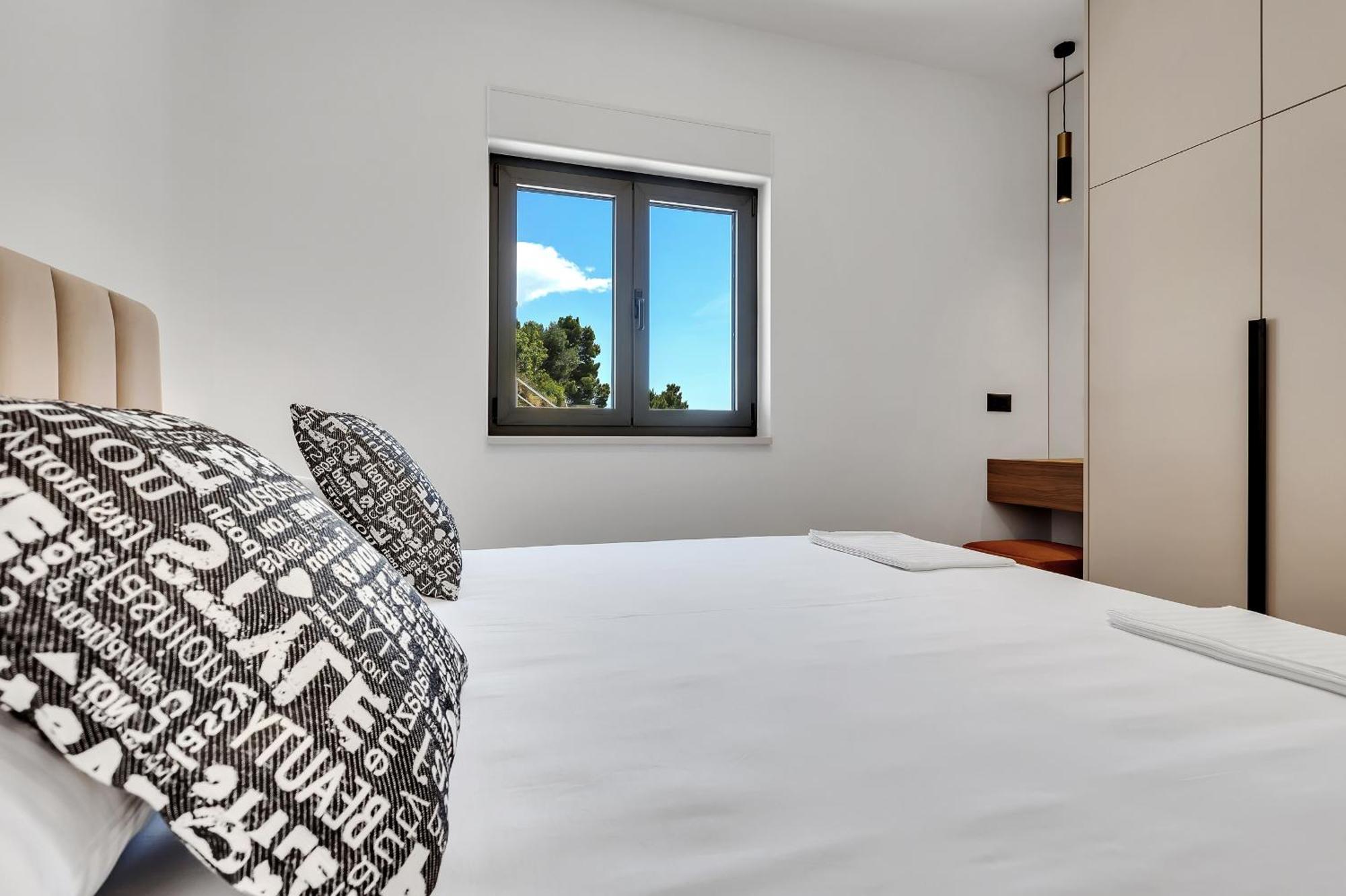 Villa Lito - Only 50M From Sea! - Makarska Exklusiv Брела Екстериор снимка